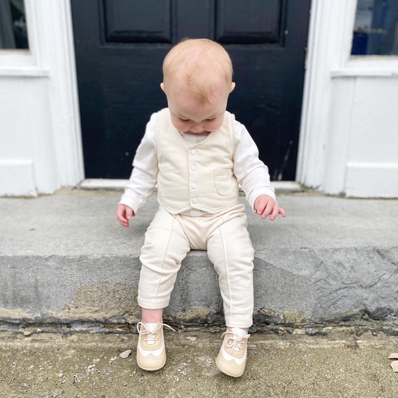 Baby Beau & Belle baptismal suit and wingtip shoes - Picture 7 of 8